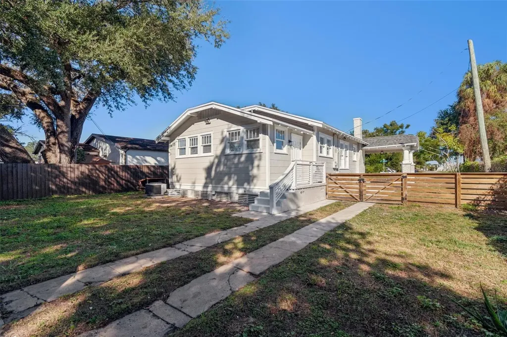 511 E Stratford Avenue Tampa FL 33603