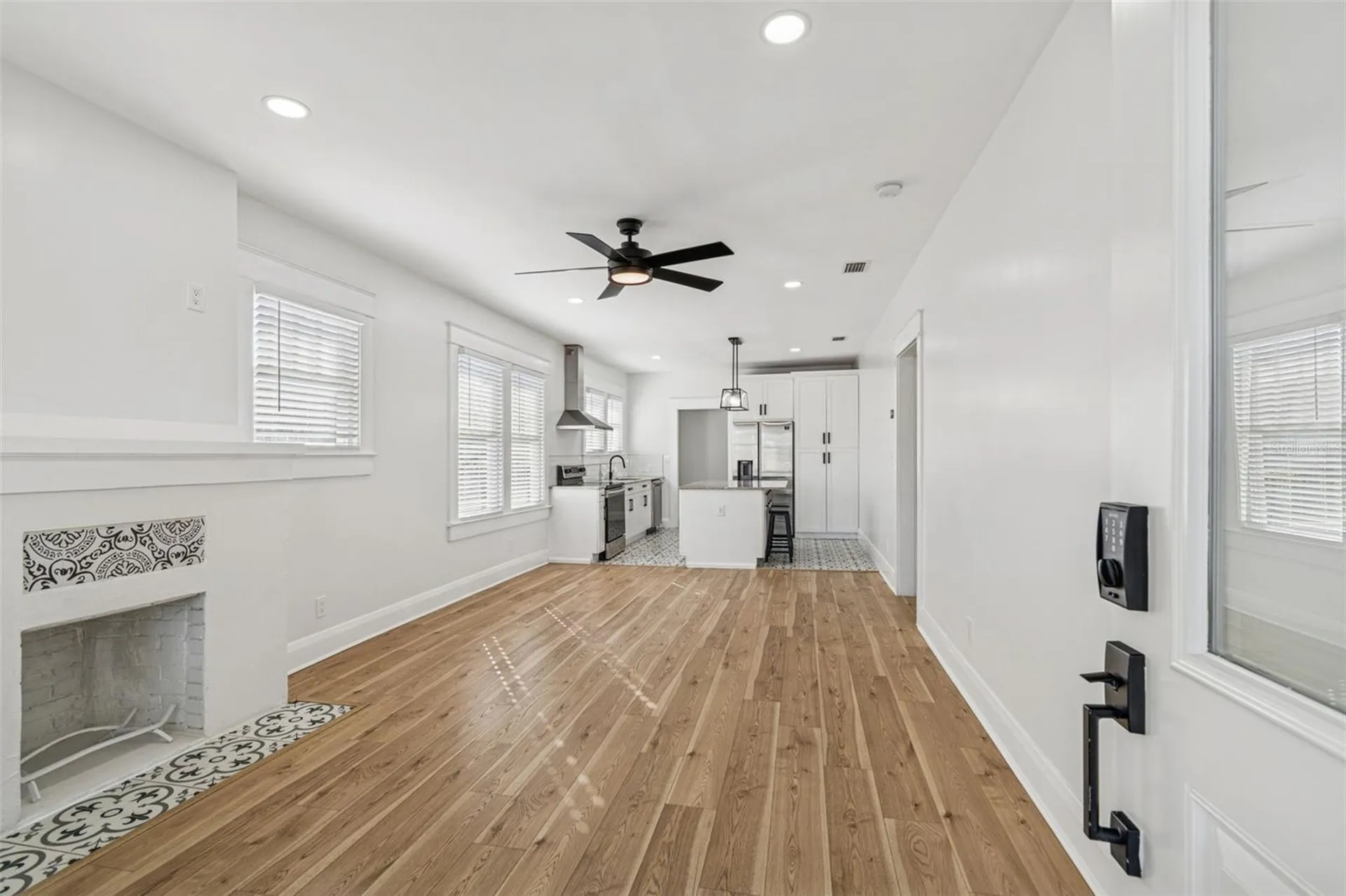 511 E Stratford Avenue Tampa FL 33603