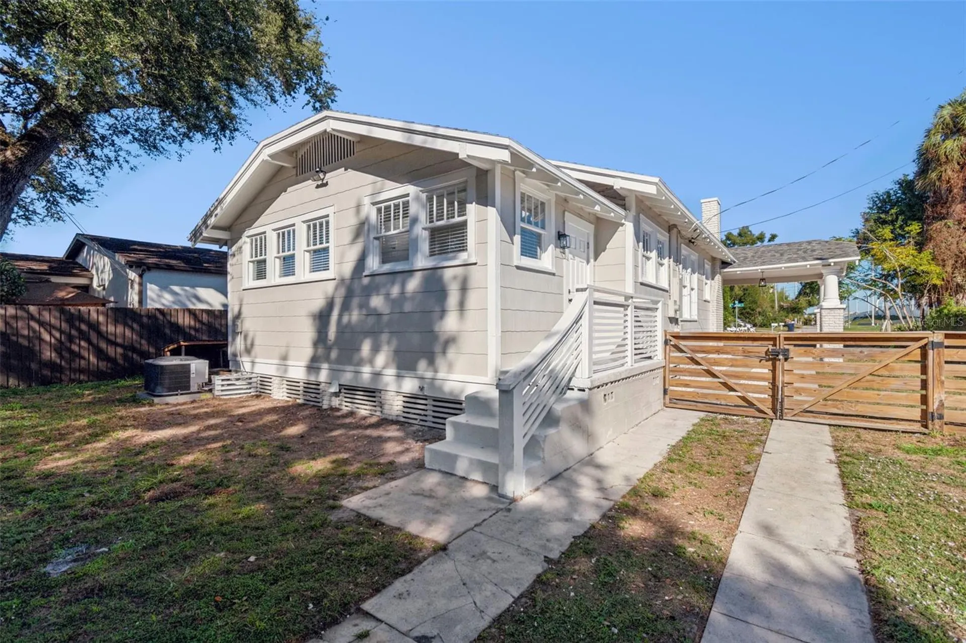 511 E Stratford Avenue Tampa FL 33603