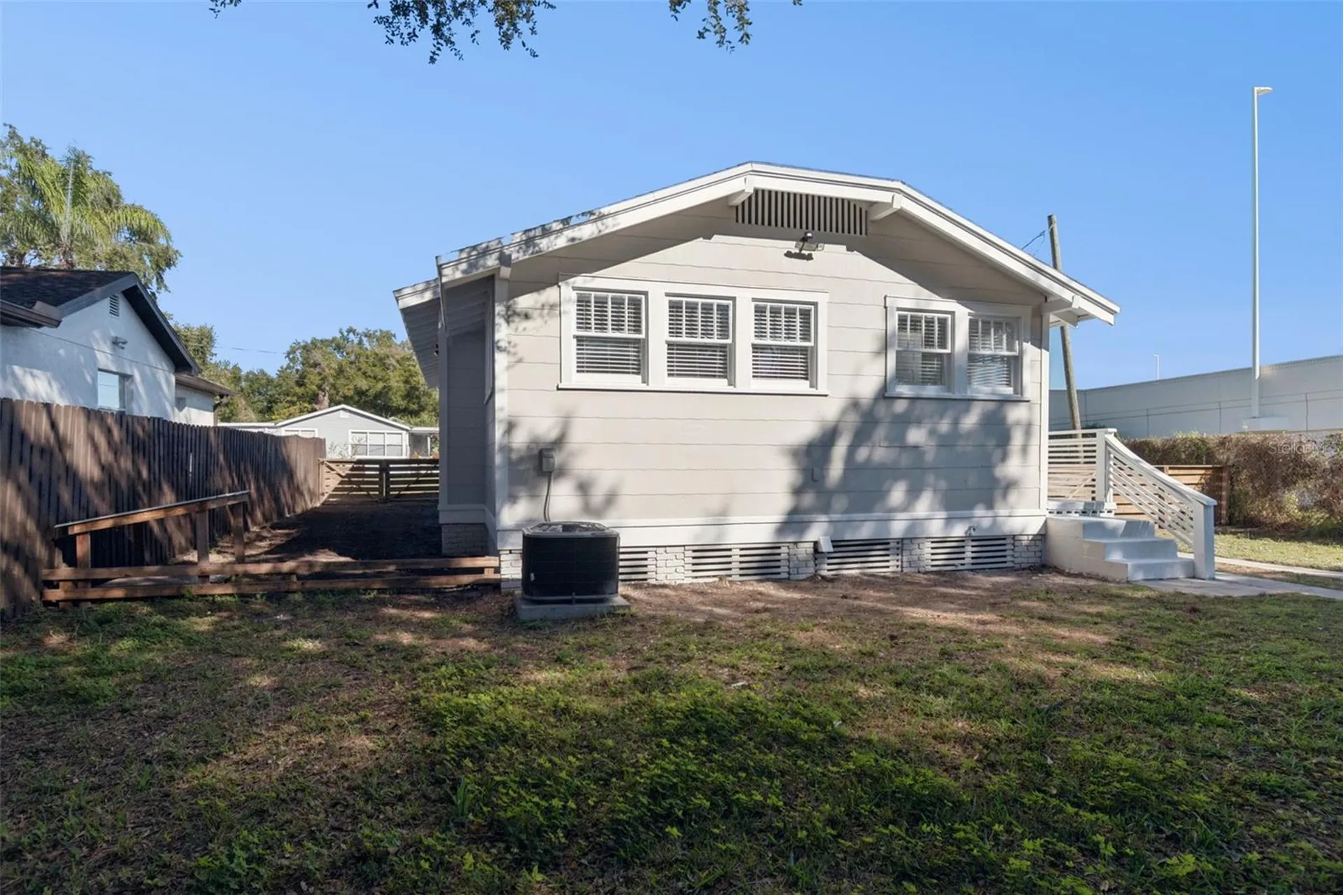 511 E Stratford Avenue Tampa FL 33603