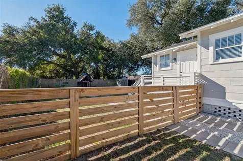 511 E Stratford Avenue Tampa FL 33603