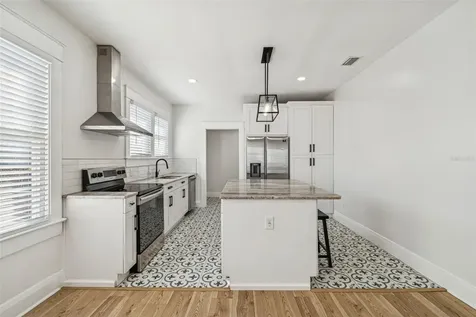 511 E Stratford Avenue Tampa FL 33603