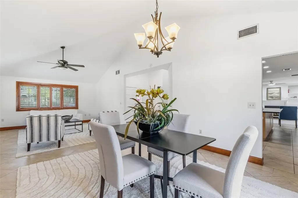 4672 Pine Harrier Drive Sarasota FL 34231