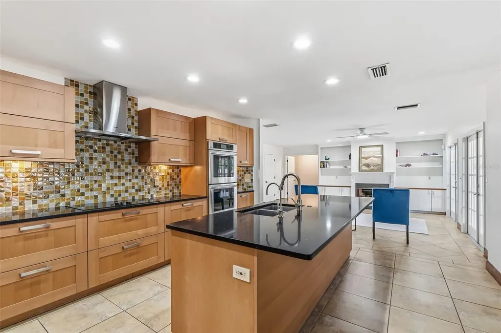 4672 Pine Harrier Drive Sarasota FL 34231