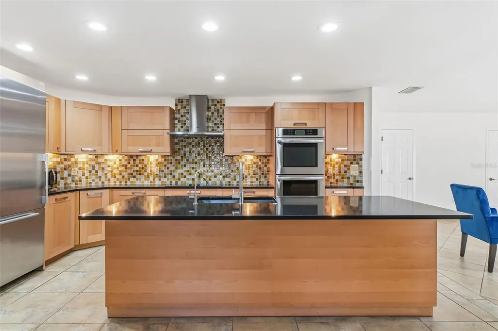 4672 Pine Harrier Drive Sarasota FL 34231