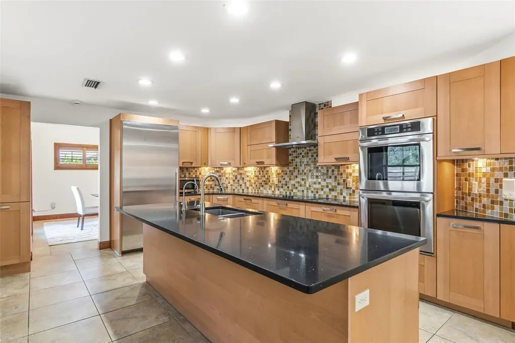 4672 Pine Harrier Drive Sarasota FL 34231