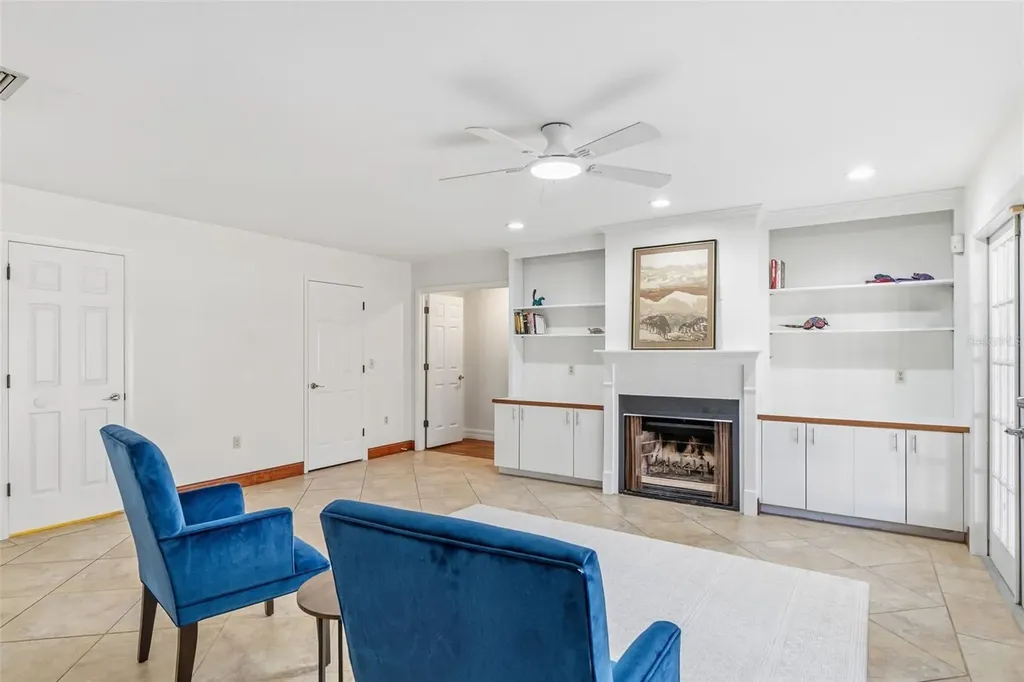 4672 Pine Harrier Drive Sarasota FL 34231