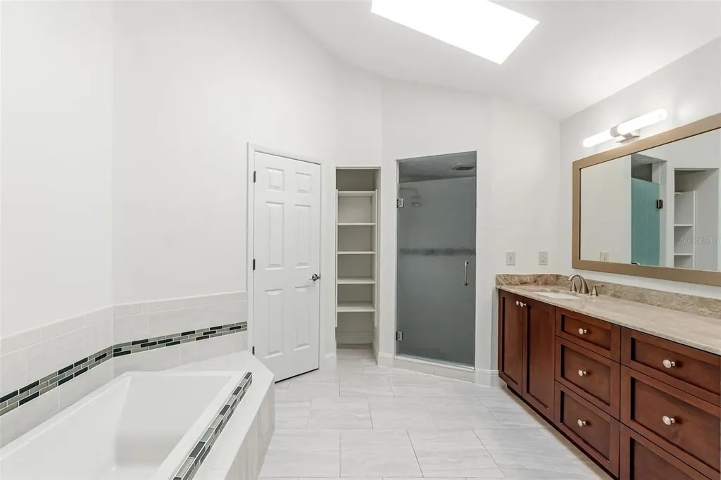 4672 Pine Harrier Drive Sarasota FL 34231