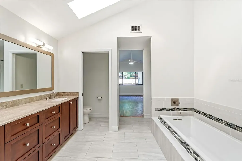4672 Pine Harrier Drive Sarasota FL 34231