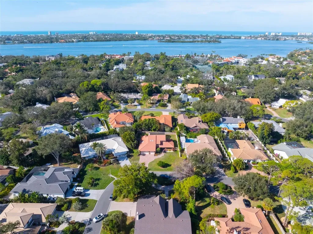4672 Pine Harrier Drive Sarasota FL 34231