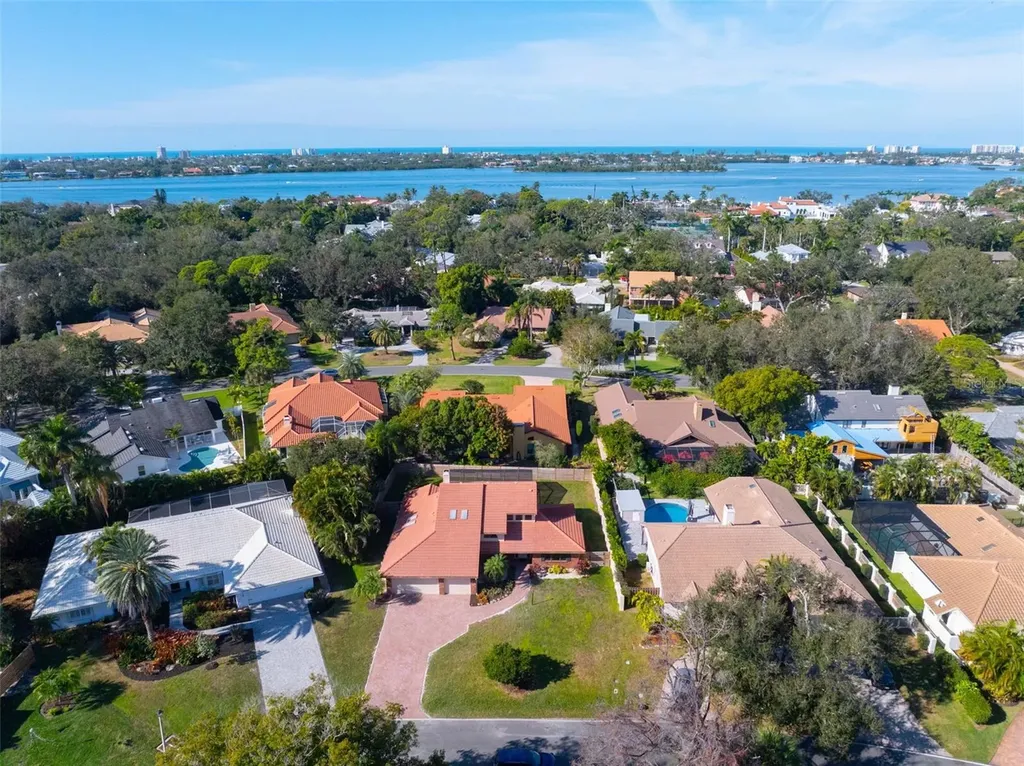 4672 Pine Harrier Drive Sarasota FL 34231