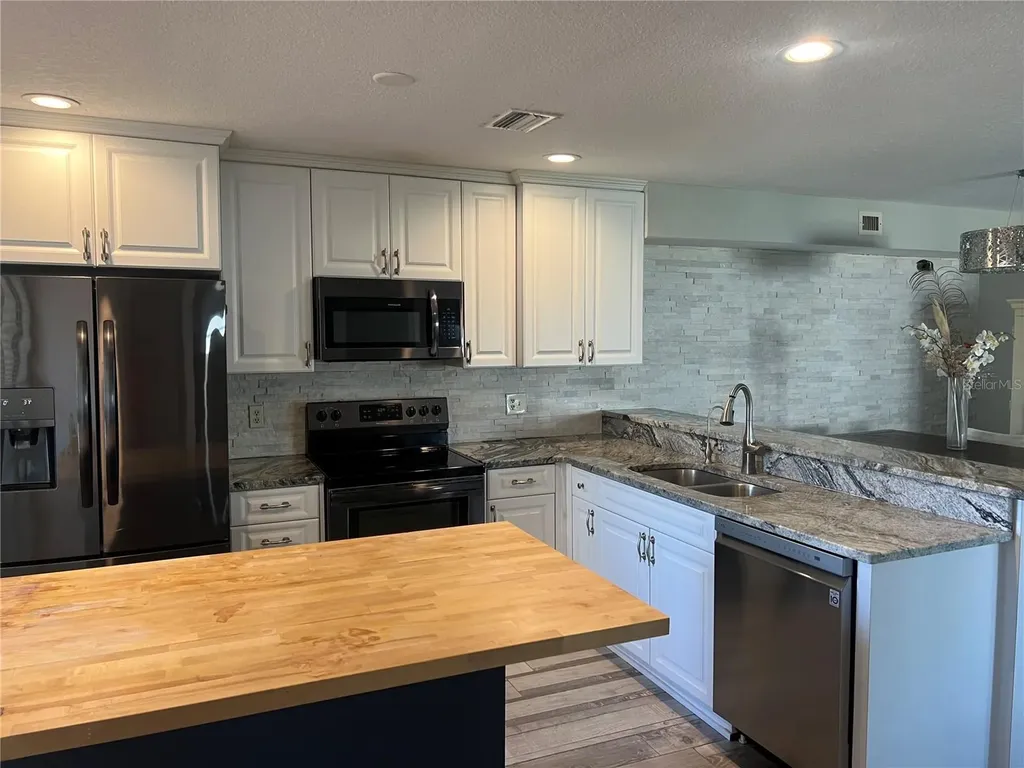 8211 Brent Street Port Richey FL 34668
