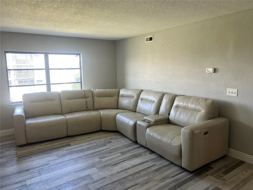 8211 Brent Street Port Richey FL 34668