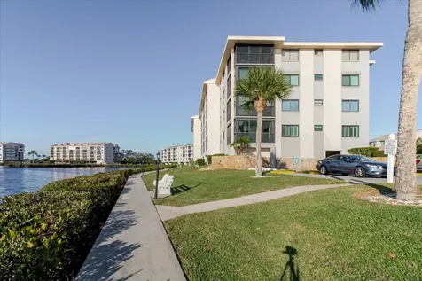 8211 Brent Street Port Richey FL 34668