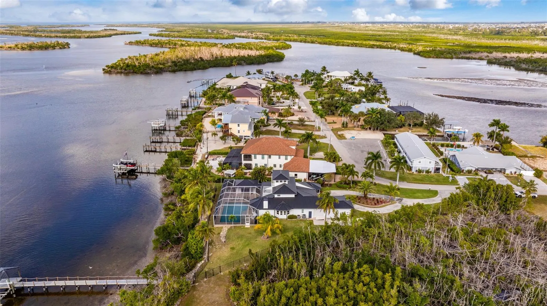 12201 Shoreview Drive Matlacha FL 33993