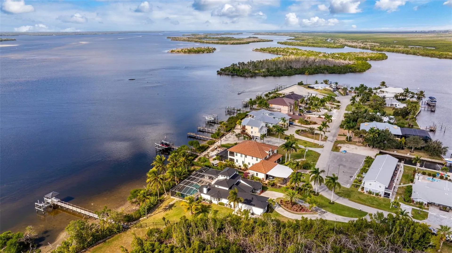 12201 Shoreview Drive Matlacha FL 33993