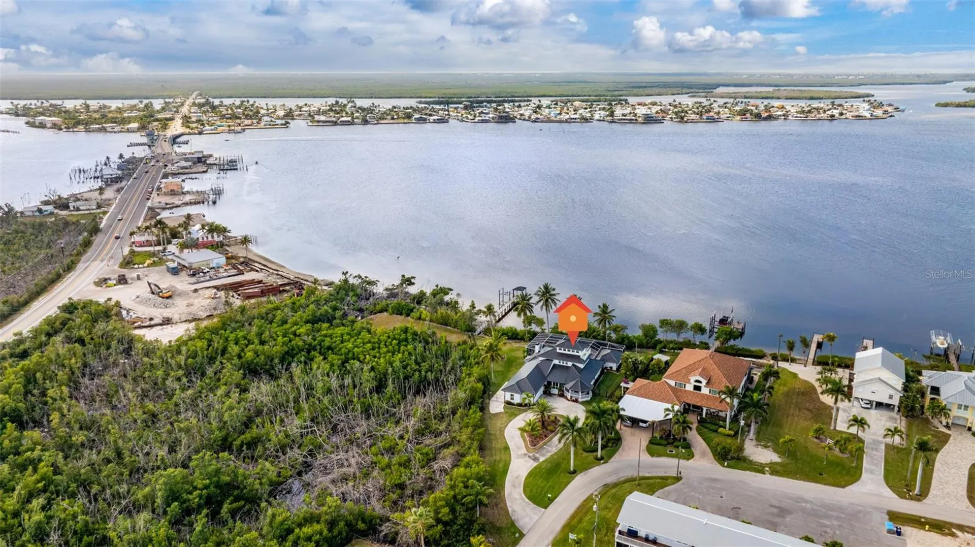 12201 Shoreview Drive Matlacha FL 33993