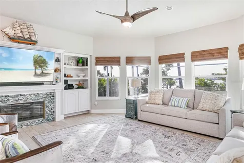 12201 Shoreview Drive Matlacha FL 33993
