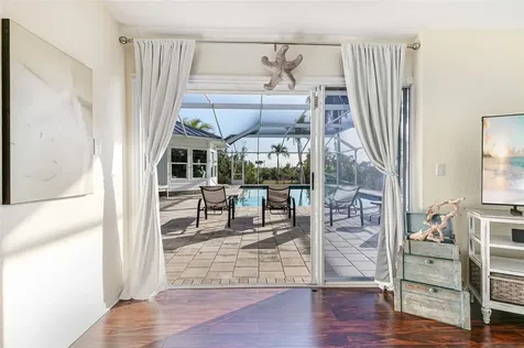 12201 Shoreview Drive Matlacha FL 33993
