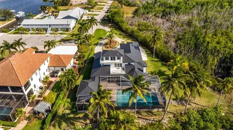 12201 Shoreview Drive Matlacha FL 33993