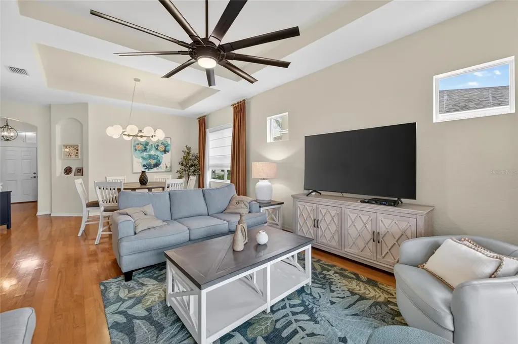 1032 Regal Manor Way Sun City Center FL 33573