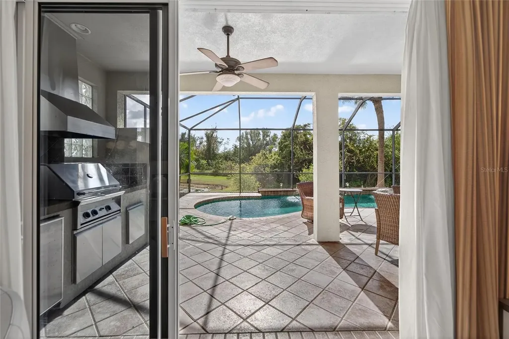 1032 Regal Manor Way Sun City Center FL 33573