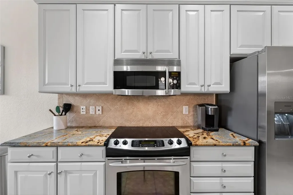1032 Regal Manor Way Sun City Center FL 33573