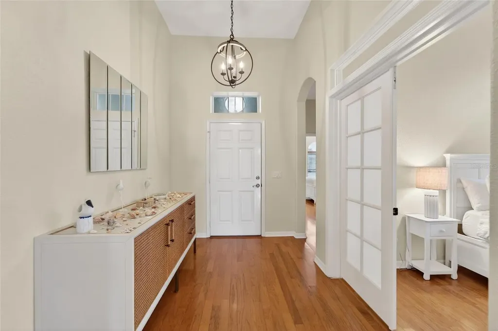 1032 Regal Manor Way Sun City Center FL 33573