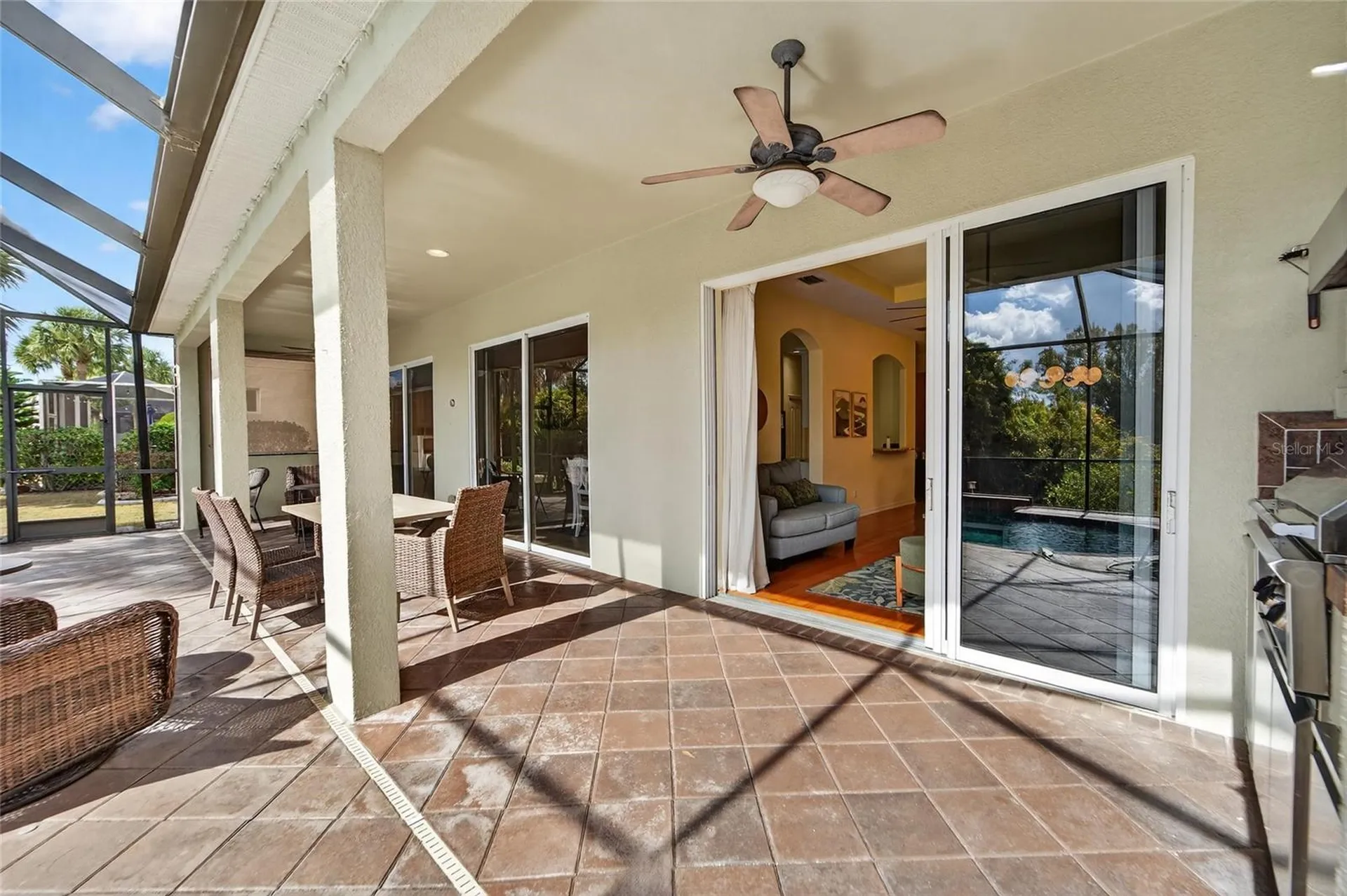 1032 Regal Manor Way Sun City Center FL 33573
