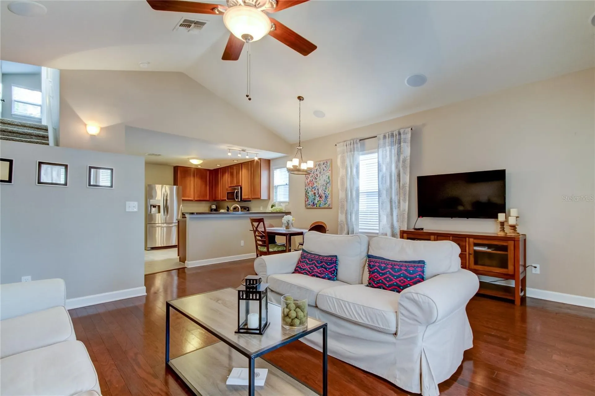 2123 W Spruce Street Tampa FL 33607