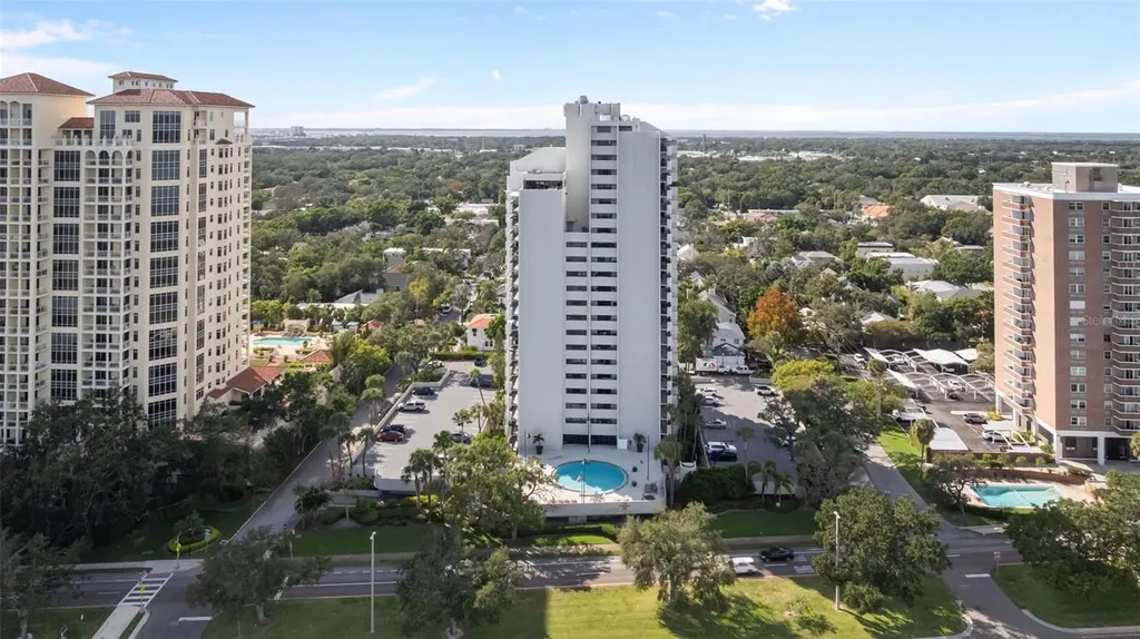 4141 Bayshore Boulevard Tampa FL 33611