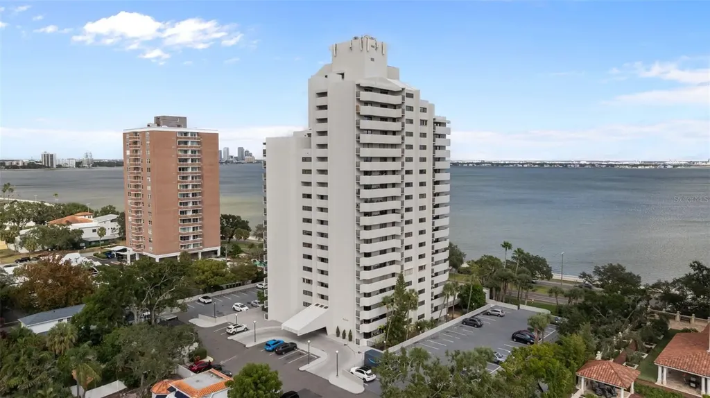 4141 Bayshore Boulevard Tampa FL 33611
