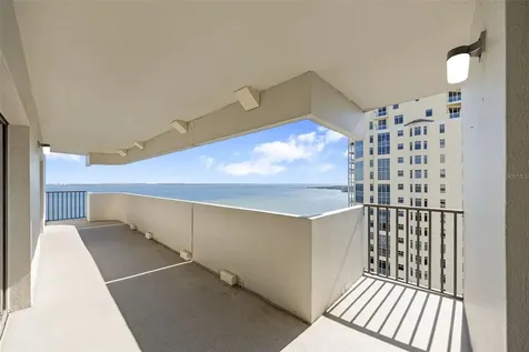 4141 Bayshore Boulevard Tampa FL 33611