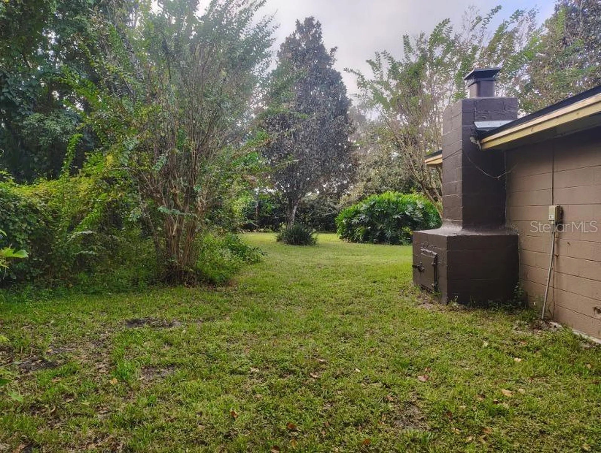 20621 SE Highway 42 Umatilla FL 32784