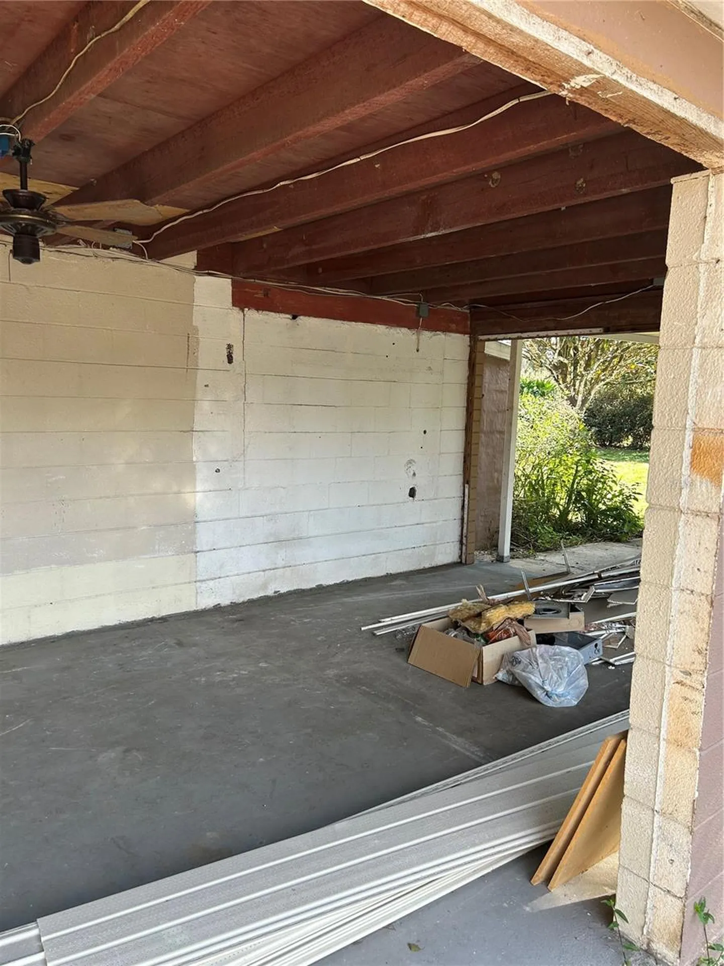 20621 SE Highway 42 Umatilla FL 32784