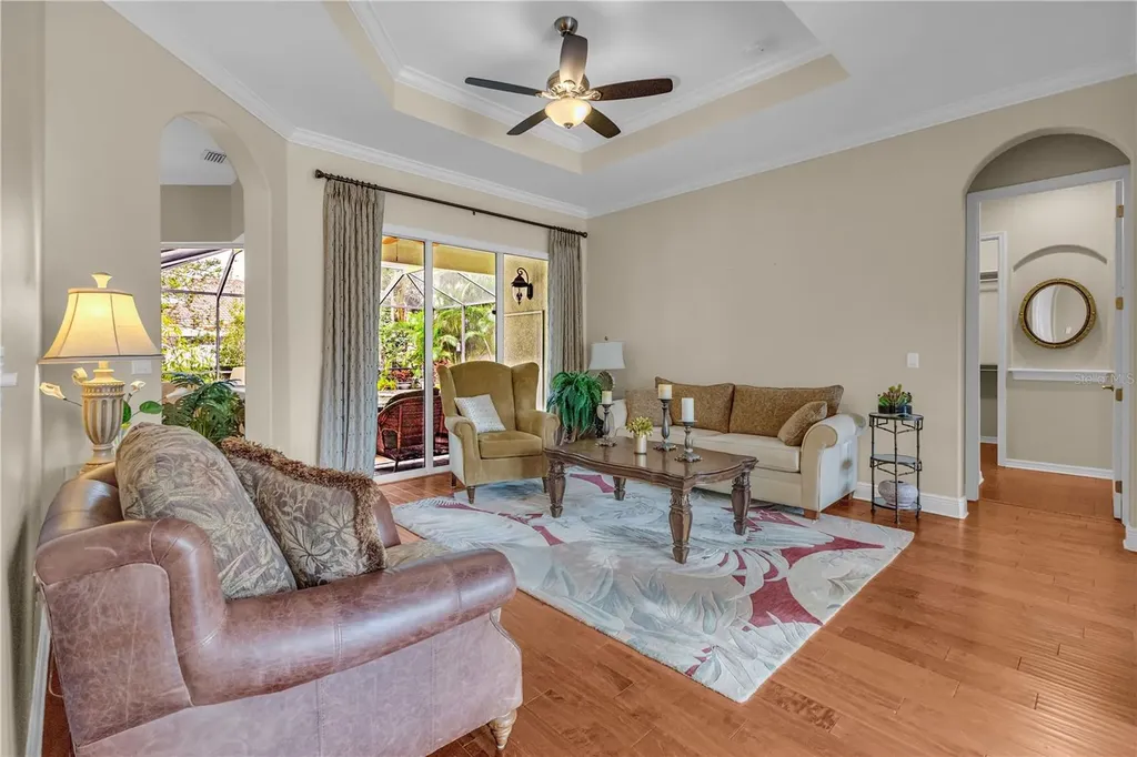 5311 Nathaniel Place Sarasota FL 34233