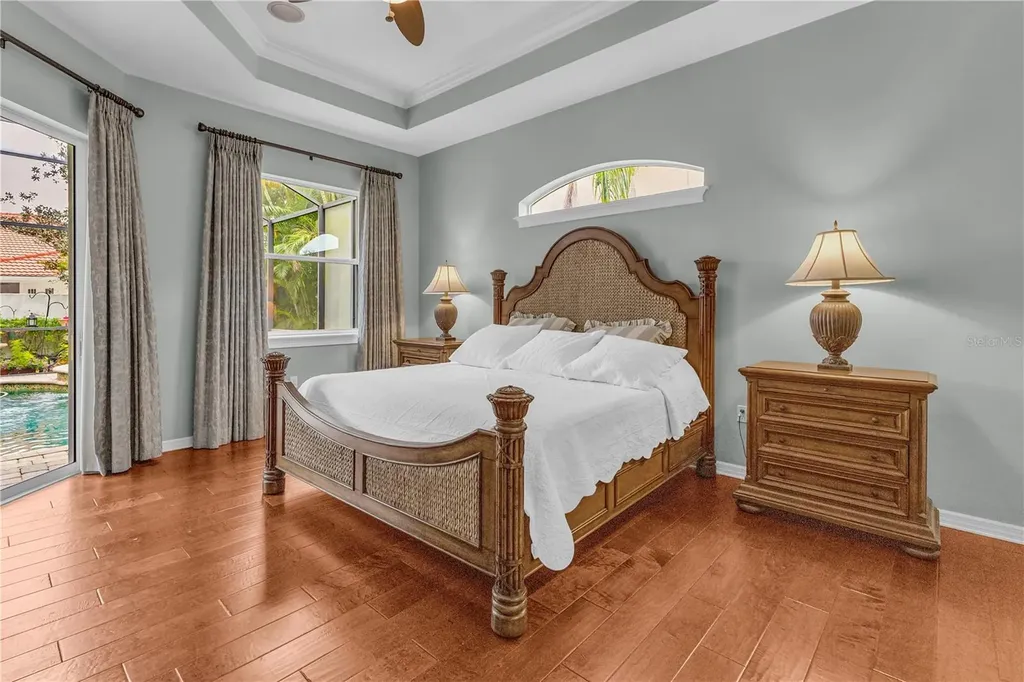 5311 Nathaniel Place Sarasota FL 34233