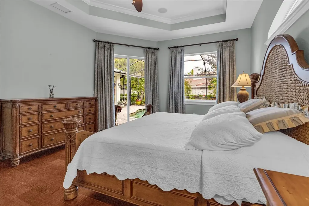 5311 Nathaniel Place Sarasota FL 34233