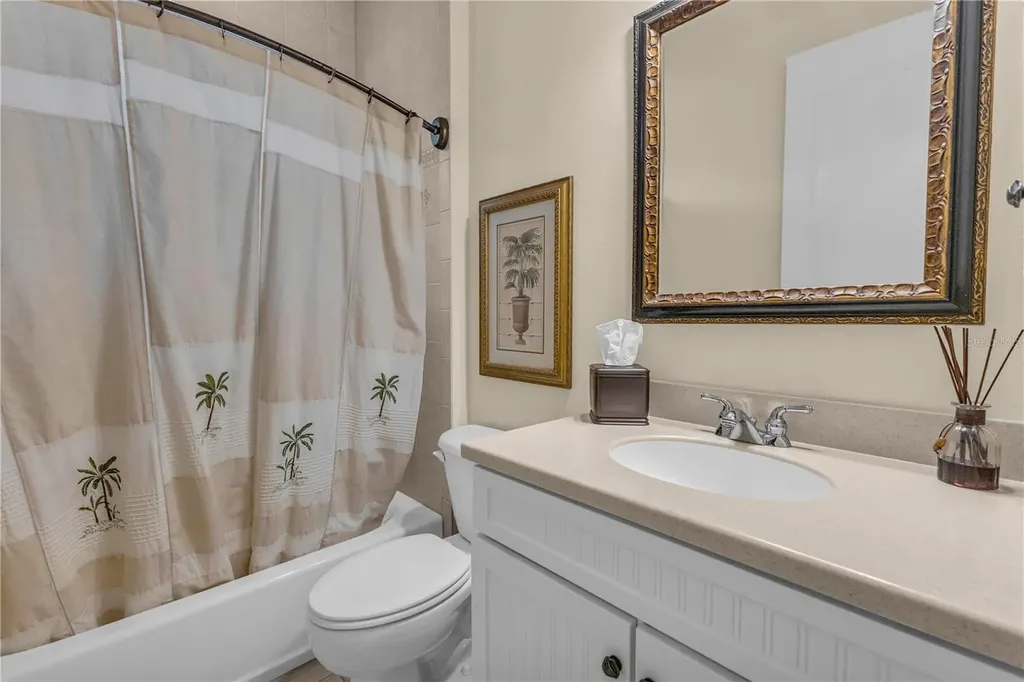 5311 Nathaniel Place Sarasota FL 34233