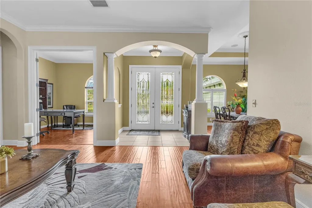 5311 Nathaniel Place Sarasota FL 34233