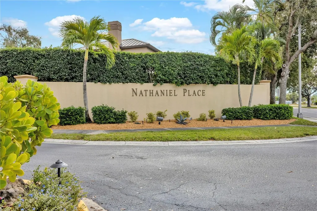 5311 Nathaniel Place Sarasota FL 34233