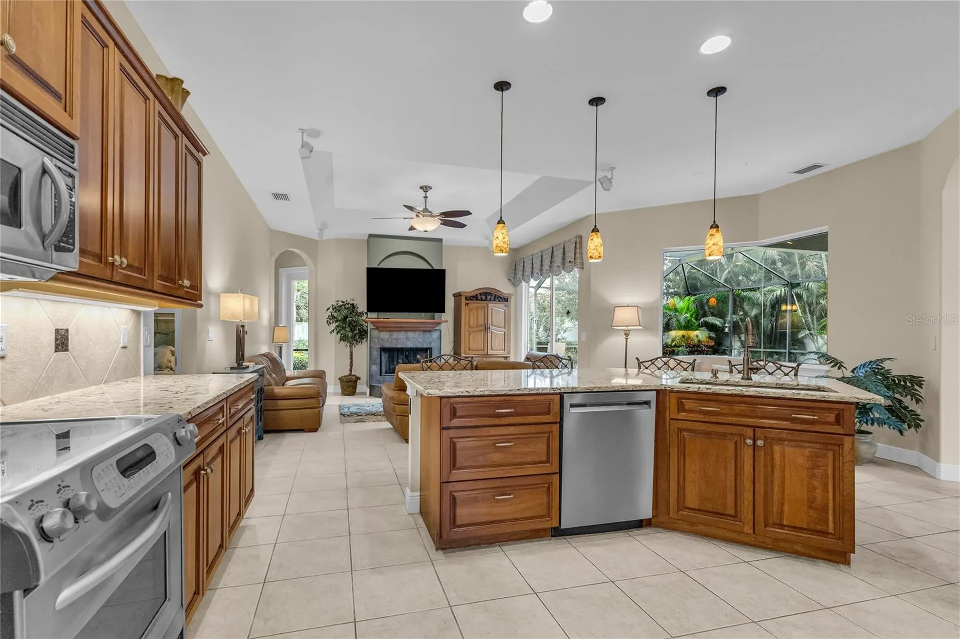 5311 Nathaniel Place Sarasota FL 34233