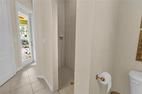 5311 Nathaniel Place Sarasota FL 34233