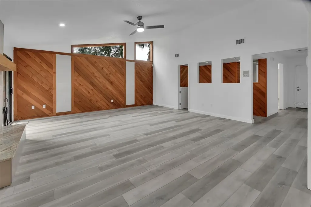 1411 N Beach Street Ormond Beach FL 32174