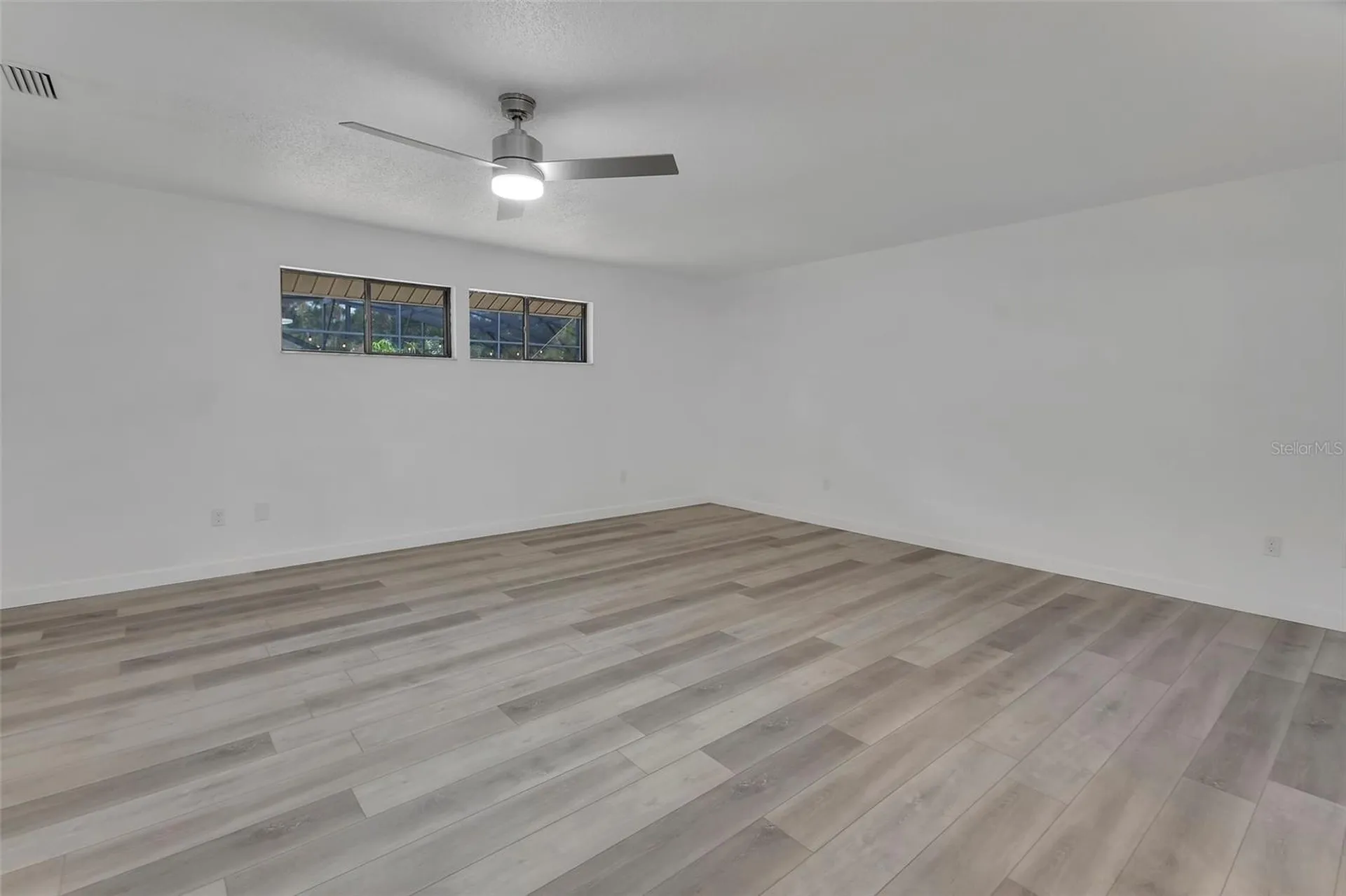 1411 N Beach Street Ormond Beach FL 32174