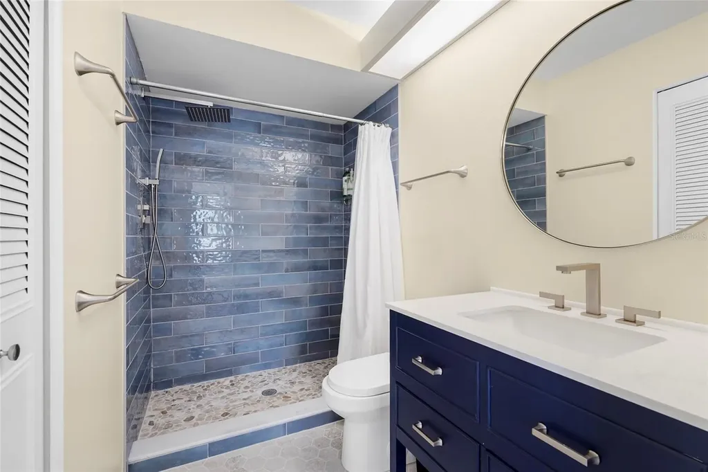 4096 Center Pointe Place Sarasota FL 34233