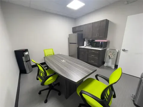 31201 Us Highway 19 N Palm Harbor FL 34684