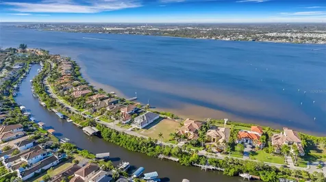 4111 Hawk Island Drive Bradenton FL 34208