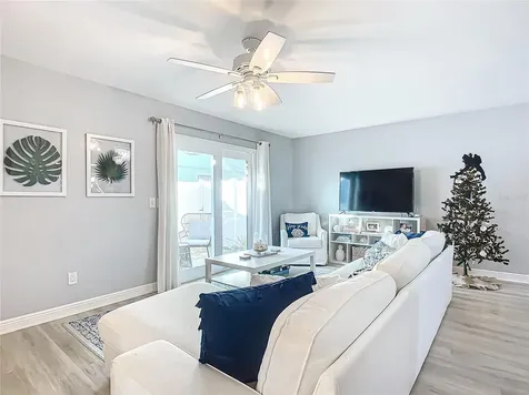 742 Laurel Bay Circle New Smyrna Beach FL 32169