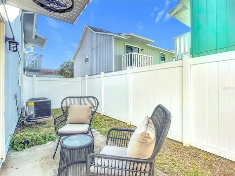742 Laurel Bay Circle New Smyrna Beach FL 32169